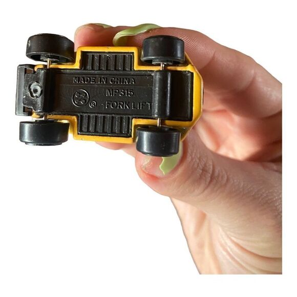 Promo MP315 Zylmex/Zee Toys SHAW OPTIGUARD Forklift P315 Yellow/black Fork Lift - Picture 2 of 5